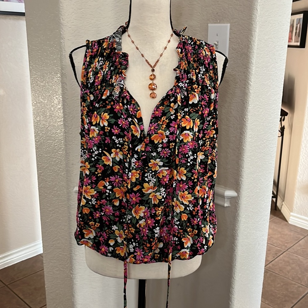 Rachel Zoe black small print floral top blouse Size L